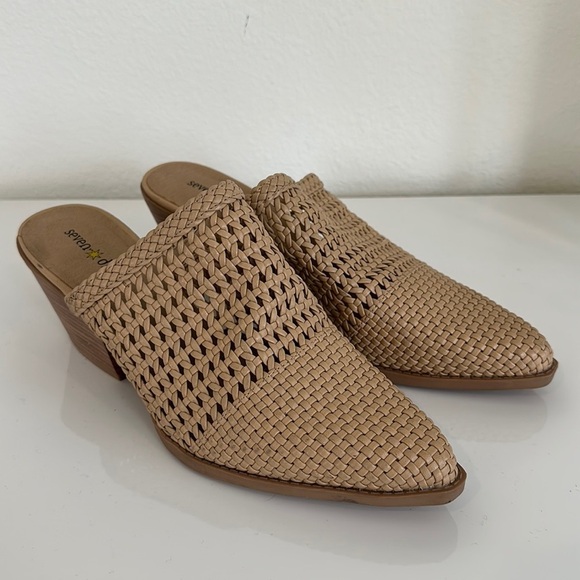 Seven Dials Quinton Tan Woven Top Clogs - Picture 1 of 7